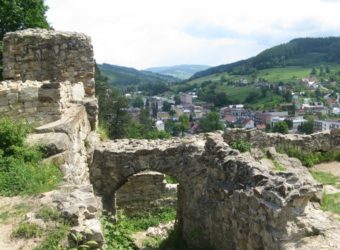 Ruiny-Zamku-Starostów-Muszyńskich